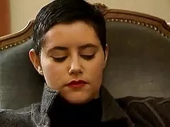La bella ragazza Jazmin Luv viene vecchie maiale italiane scopata dal patrigno