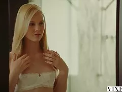 La matrigna di classe vecchie troie gratis MILF mi scopa dopo aver litigato con mio marito