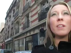 La mamma e la figlia del capo hanno tentato di vecchie anziane porche salire sull'autobus al lavoro per la prima volta Sharing Is Caring