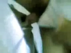 Clistere di latte vecchie troie pompinare che adora il latte spruzzando