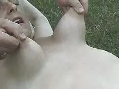 Adolescente vecchie troie lesbiche inculata brutalmente