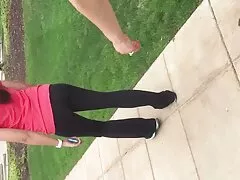 Laney ha fatto gola profonda vecchie troie scopano a un enorme cetriolo e al cazzo enorme di Tony